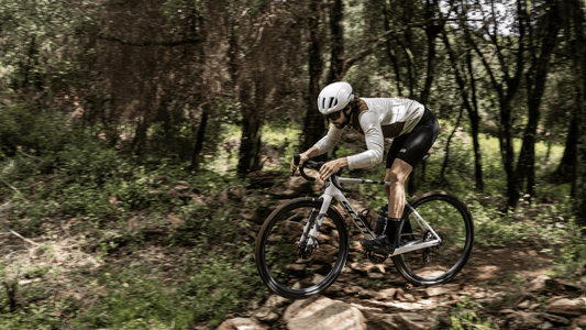 Gravel velosipēdi: Ideāli piedzīvojumiem uz grants un ceļiem