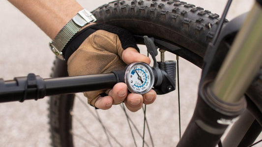 Kāds spiediens nepieciešams velosipēda riepās?